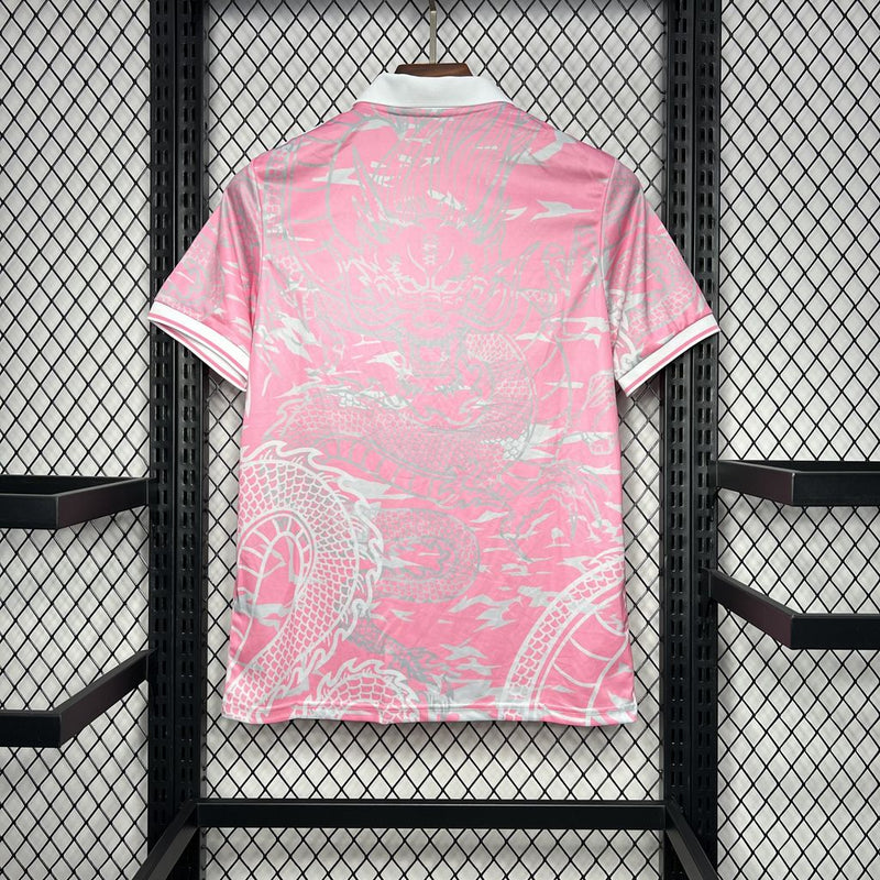 Camisa Real Madrid Rosa Edição Especial 23/24 - Adidas Torcedor Masculina